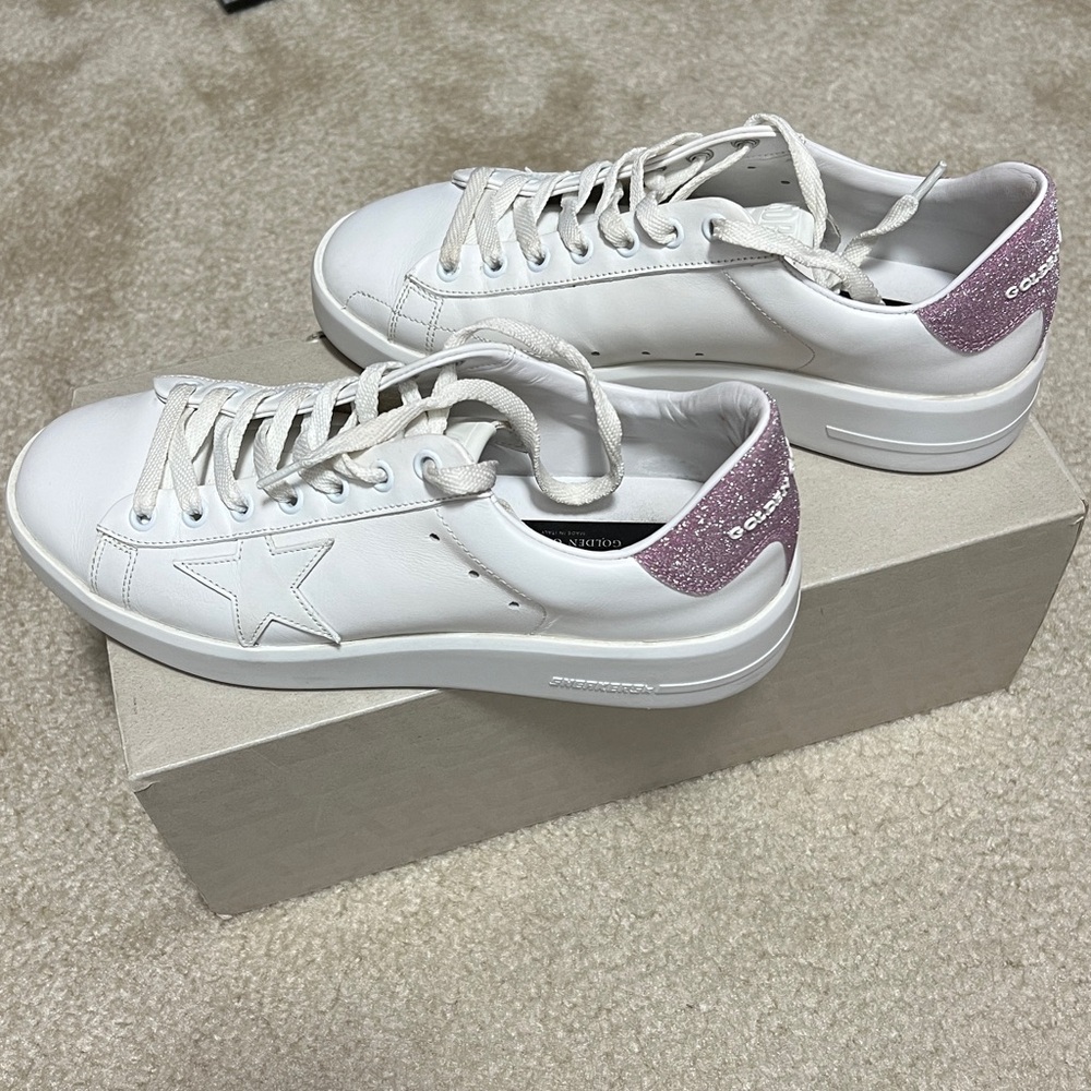 Golden Goose PURESTAR
Low Top Sneaker (white / pink glitter) Size 38 UK - Picture 2 of 9